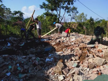Pembangunan Masjid Al Huda Sasaran TMMD ke-106 Kodim 0802 Dalam Progres Yang Menggembirakan