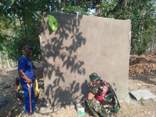 Selesaikan Jamban Pak Warito