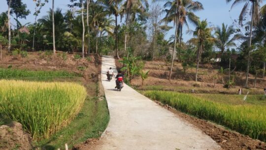 Sepeda Motor Sudah Bisa Lintasi Rabat Jalan TMMD ke 106 Kodim 0802