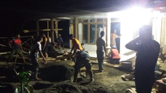 Suasana lembur di Mushola Al Ashar