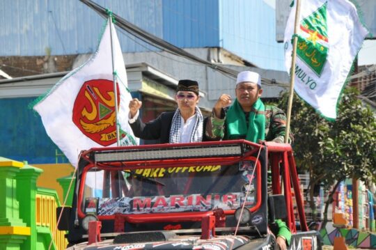 Satgas TMMD 106 ikut pawai/meramaikan  hari santri