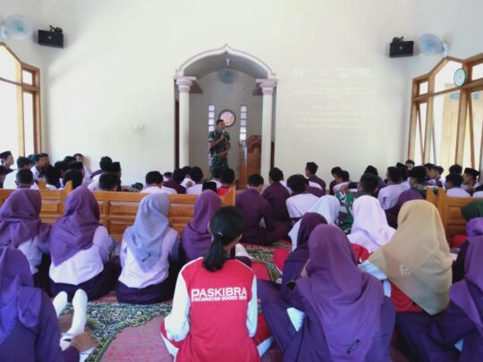 Berikan Materi Wasbang, Kapten Caj Dwi Bandiyo Ajak Generasi Muda Rencanakan Masa Depan