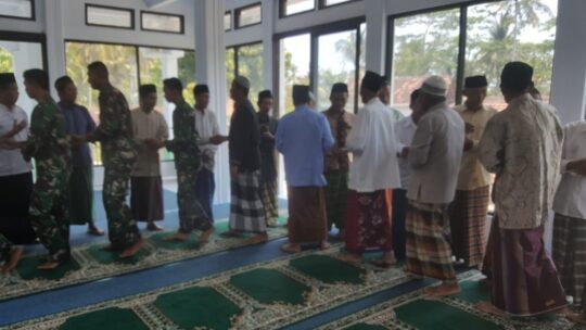 Menjaga Tradisi yang Baik dalam Bermasyarakat