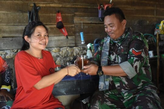 Kedatangan Satgas DIsambut Baik Warga Malang