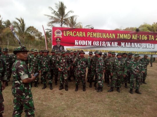 GLADI UPACARA PEMBUKAAN TMMD 106 KODIM 0818