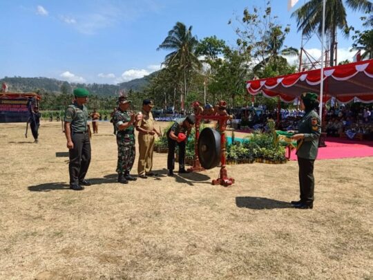 Pangdam V/Brawijaya Tutup TMMD ke 106 Tahun 2019 di Wilayah Ponorogo