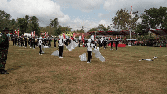 Marcing Band SMK Sampang Ikut Meriahkan Upacara Peembukaan TMMD 106 Kodim Cilacap