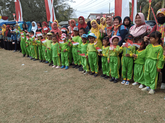 PAUD Amanah Kecamatan Jeruklegi Sambut Kedatangan Dansatgas TMMD 106 Kodim Cilacap