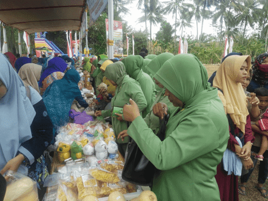Bazar Murah di Pembukaan TMMD 106 Kodim Cilacap