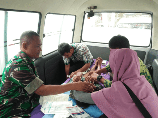 Bakti Sosial Sunatan Masal Warnai Pembukaan TMMD 106 Kodim Cilacap