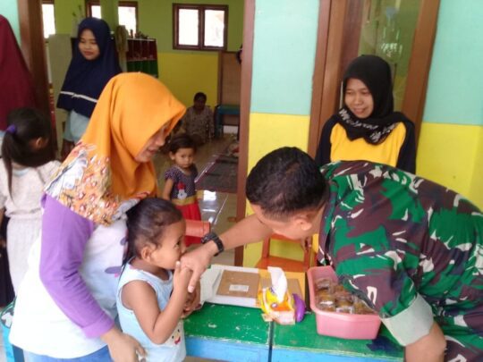 Asih : “Saya Gak Takut Sama Pak Tentara”