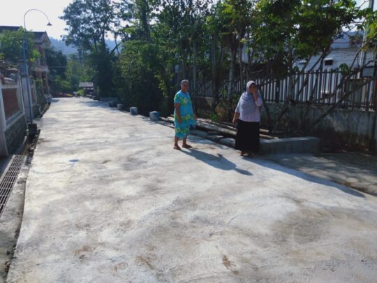 Windarti dan Sujinem Merasa Puas Dengan Hasil TMMD ke 106