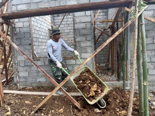 RTLH Pak Siyono Sudah Capai 65 persen