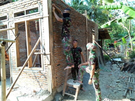 Rumah Parmin Sudah Tahap Pengecoran di Hari Ke 16 TMMD 106