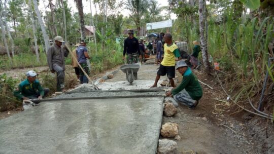 Kegiatan Rabat Jalan Masih Tetap Berjalan