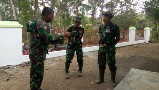 Koordinasi Sebelum Rehab Mushola di Lokasi TMMD 106 Kodim Cilacap