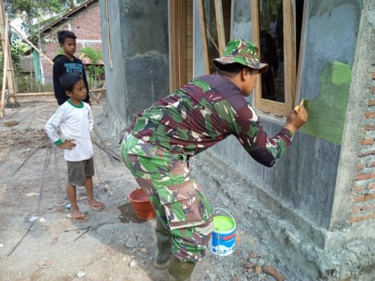 Rumah Edi Riyanto di Cat Hijau oleh Satgas TMMD 106 Kodim Cilacap