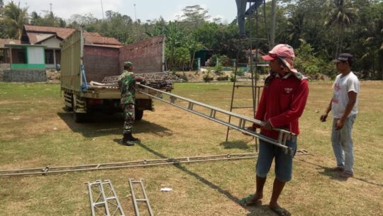 Pemasangan Tratag Sudah Di Mulai Untuk Acara Penutupan TMMD 106 Kodim Cilacap