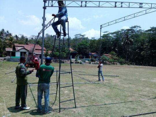 Persiapan Penutupan Kegiatan TMMD, Pemasangan Tratag Sudah Di Mulai