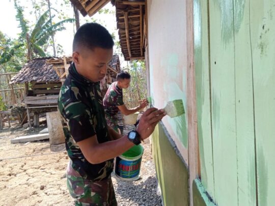 Masuk Tahap Akhir, Prada Ahmad Irfan dan Prada Sikris Habiskan Sisa Cat Cntuk Mengecat Tembok Satiyem