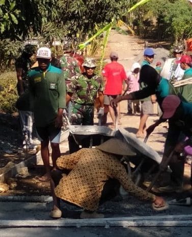 Satgas TMMd 106 Mulai Rabat Jalan