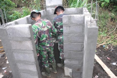 Hore Jamban Setyo Baru dapat Program dari TMMD 106