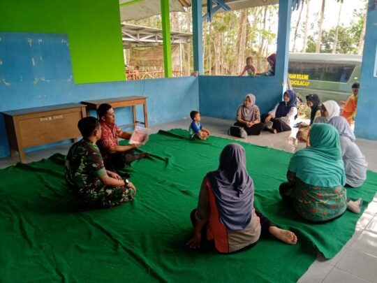 Gandeng LPMPK Cilacap, Satgas TMMD 106 Kodim Cilacap Sosialisasikan Kesehatan