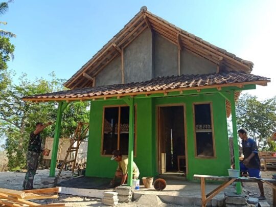 RTLH Pak Boyani Sampai Tahap Pengecatan