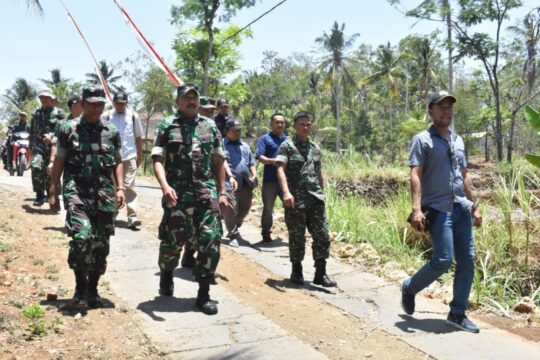 Perwakilan Dispenad Sambangi Lokasi TMMD
