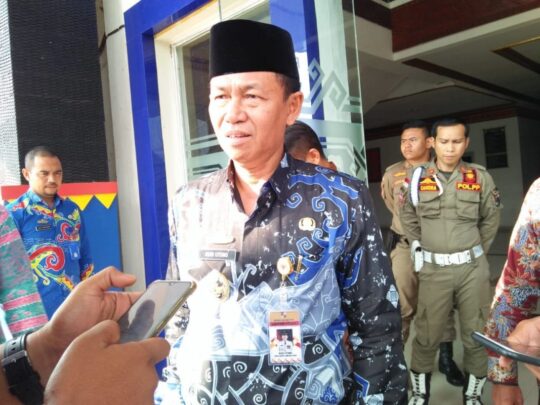 Bupati Lampura Dukung Pameran Bonzaivaganza 2019