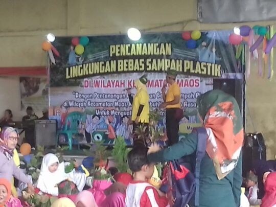 Koramil 07/Maos Dukung Pencanangan lingkungan Bebas Sampah Plastik di Wilayahnya