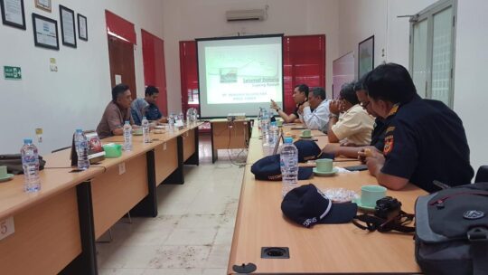 Bersinergi, KPP Tuban dan KPPBC Bojonegoro Lakukan Kunjungan Bersama