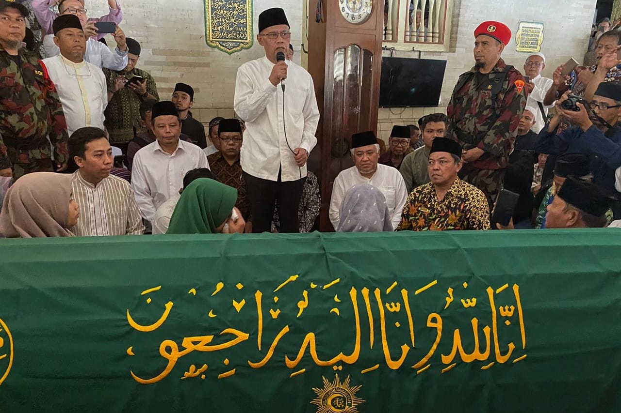 Ketua PP Muhammadiyah Prof Yunahar Ilyas Tutup Usia