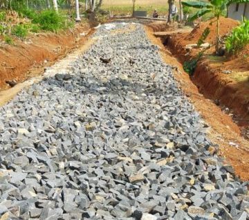 Pekerjaan Onderlag Di Dusun 02  Desa Purwotani Jati Agung Terkesan Asal Jadi