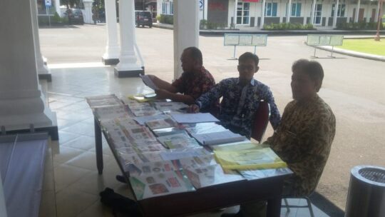 Penelitian Tindakan Kelas ( PTK ) Perlu Sarana  dalam Meningkatkan Pengajaran