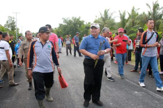 Menuju Indonesia Sejuk, Pemkab Tanjabbar Gandeng Petrochina Tanam Mangrove