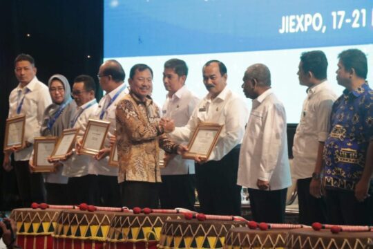 Tanjab Barat Raih Sertifikat Eliminasi Filariasis