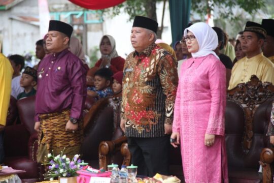 Resmikan Kantor Camat Betara, Bupati Minta Aparatur Kecamatan Tingkatkan Pelayanan