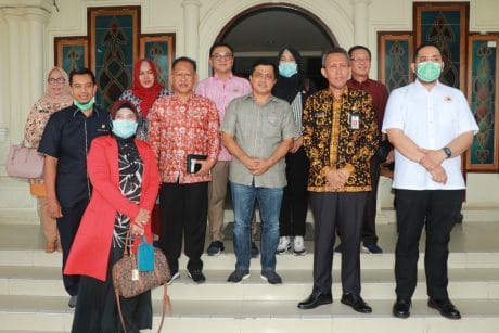 Sekda Sambut Kunker DPRD Jambi Tinjau Persiapan Tanjab Barat Hadapi Wabah Corona