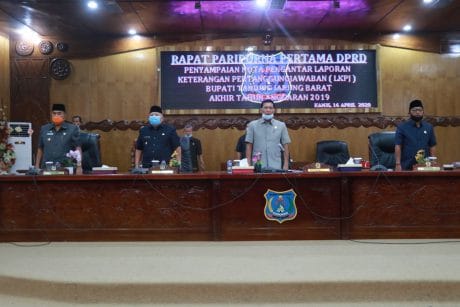 Rapat Paripurna DPRD, Bupati Sampaikan LKPJ Tahun Anggaran 2019.