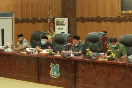 Bupati Tanggapi Pemandangan Umum Fraksi DPRD Terkait LKPJ TA 2019