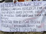 Diduga Ikut Terlibat Suap Serta Korupsi Pengelolaan Keuangan Daerah, Bupati Buru, GEPAMAJ Demo di KPK