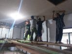 Pasang Plafon Mushola Gotong Royong