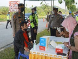 Polres Pelalawan Gelar Operasi Penyekatan Mudik di Lintas Timur KM 55