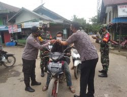 Koramil 1011-01/Lupak Monitoring Satgas Desa Tangguh Tangkal Covid-19