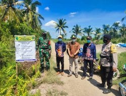 Babinsa Koramil 1011-04/Selat Monitoring dan Evaluasi (Monev) Dana Desa dan Alokasi Dana Desa Tahap I Tahun 2021