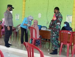 Koramil 1011-13/Pandih Batu Monitoring Vaksinasi Lansia