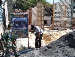 Guna Mengetahui Hasil RTLH Pasiter Kodim 0817 Gresik Pasang Papan Bener
