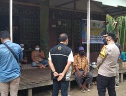 Anggota Koramil 1011-15/Kahayan Hilir Melaksanakan Monitoring Perkembangan Satgas Desa Tangkal Covid -19
