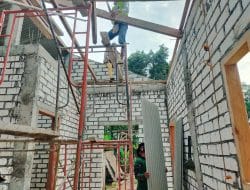 Dinding Dengan Bata Putih Mulai Berdiri Kokoh